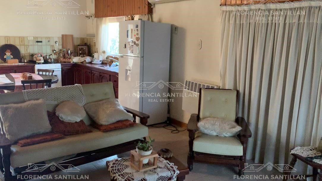 Foto de Casa de 3 ambientes con cochera en Venta ubicado en San Vicente, G.B.A, imagen 5