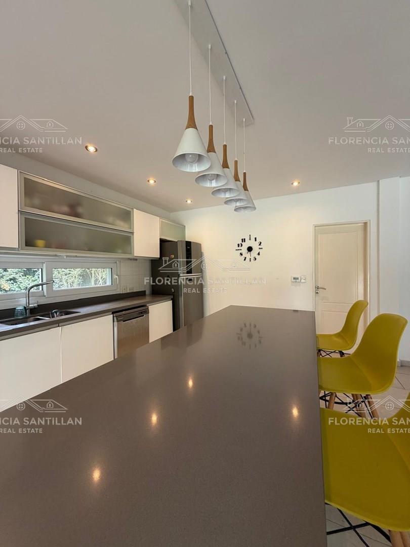 Foto de Casa en Venta en Club Miralagos, La Plata, G.B.A. Zona Sur, imagen 4