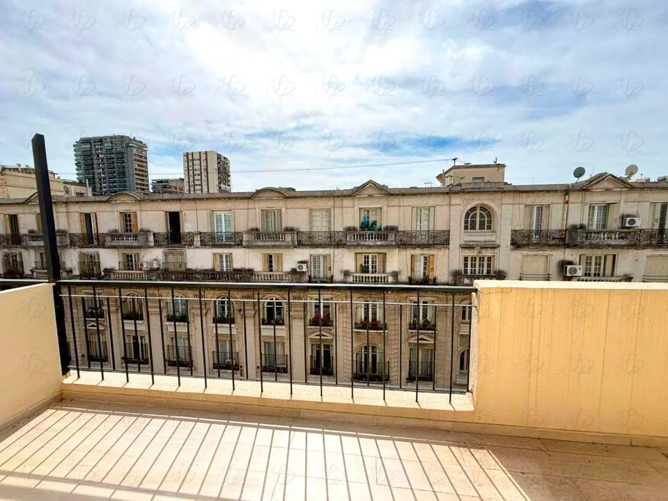 3 ambientes a estrenar con cochera y baulera en Palermo Chico 4