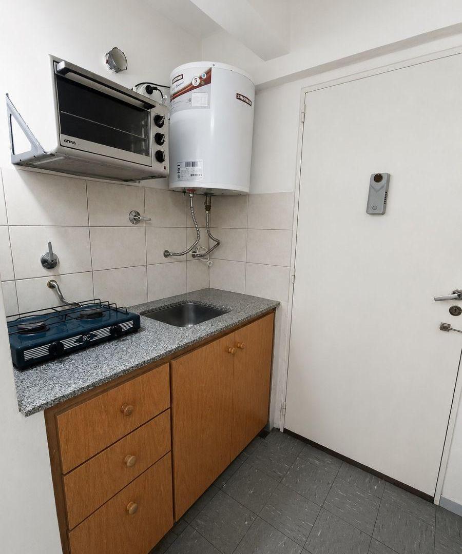 Foto de VENTA DEPARTAMENTO UN AMBIENTE ZONA CENTRO, imagen 1