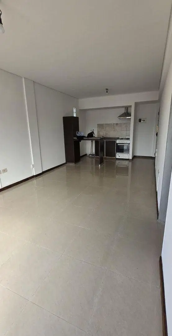 Venta Monoambiente con Balcón en Lomas del Mirador 2