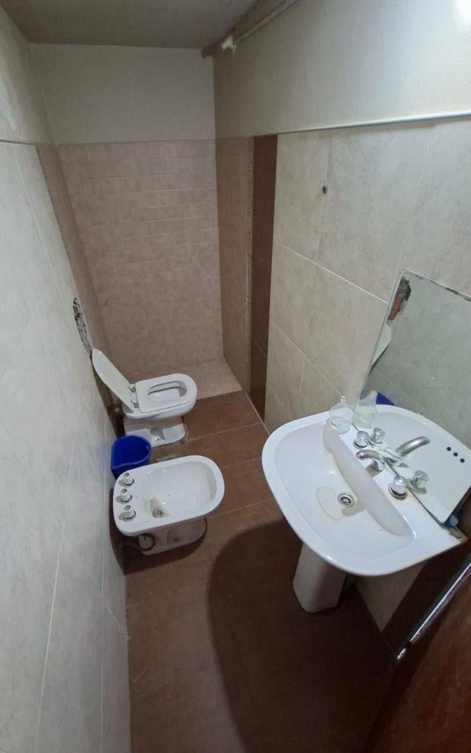Foto de Se alquila Oficina de 200m2, B° Liceo 3, Casi Circunvalación, imagen 5