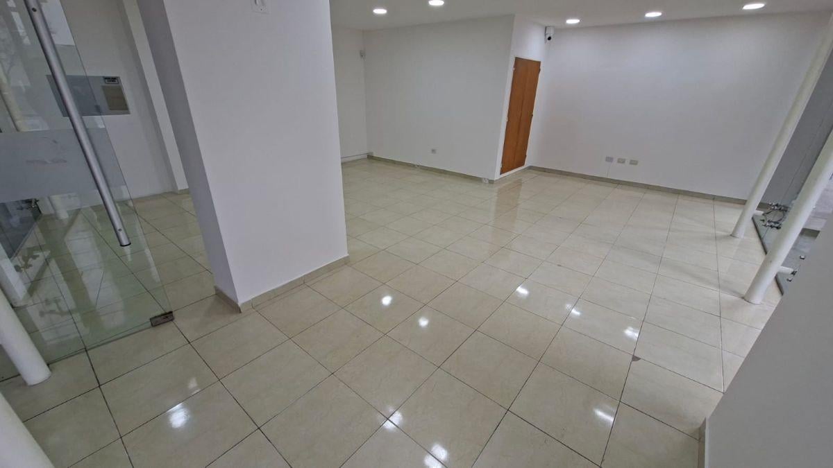 Foto de Se alquila Local/Oficina en B° Nueva Córdoba, imagen 2