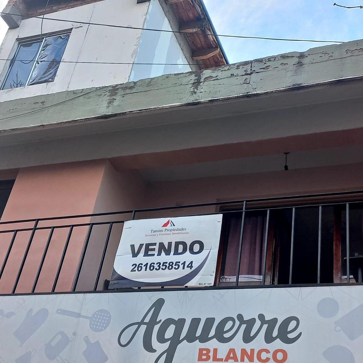 Vendo Excelente Propiedad en Centro de Luján de Cuyo, Sobre Calle Sáenz Peña 4
