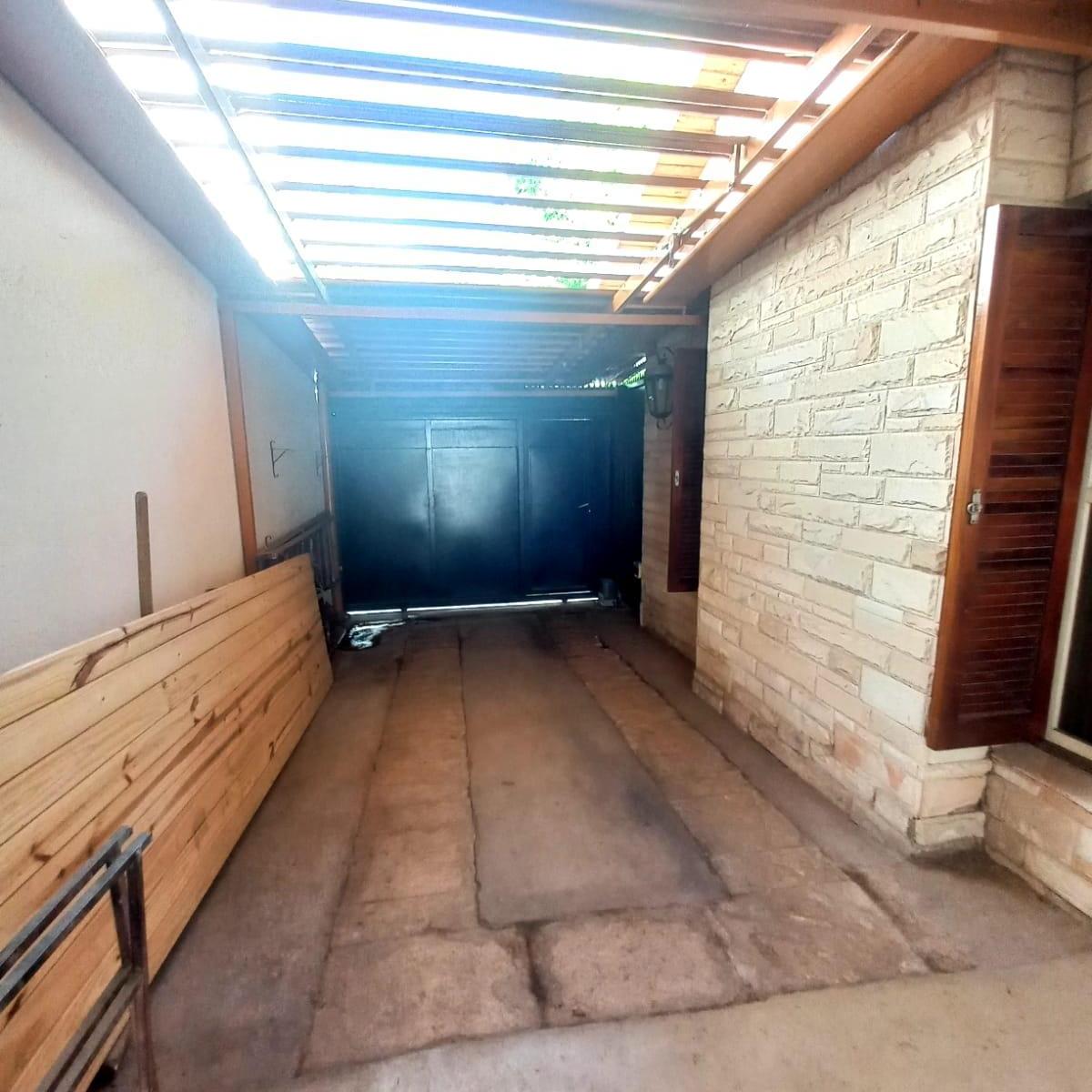 Vendo Hermosa y Amplia Casa en Dorrego, Guaymallén Usd 3
