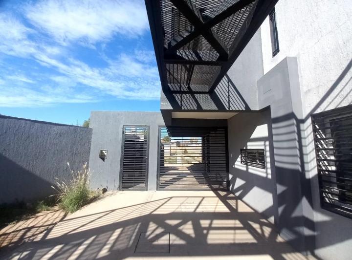 Vendo a Estrenar Departamento de 2 hab en centro de Luján de Cuyo 2