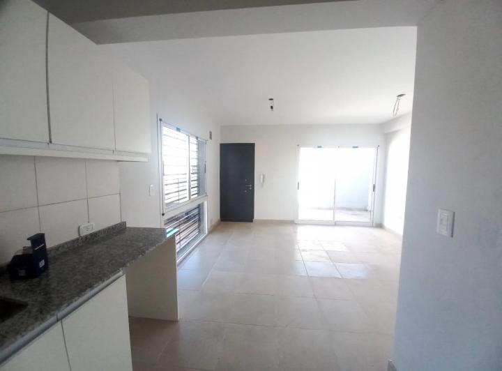 Vendo a Estrenar Departamento de 2 hab en centro de Luján de Cuyo 5