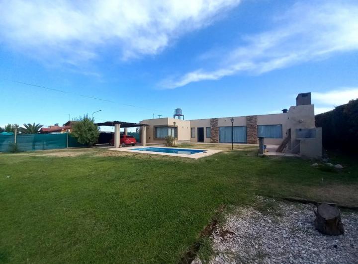 Alquilo Maravillosa Casa en Vistalba, Luján de Cuyo.  2
