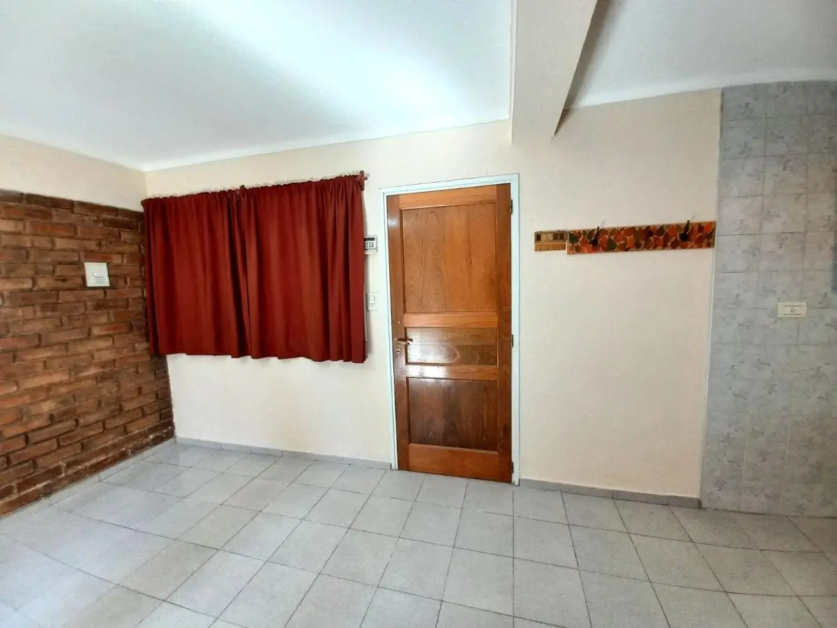 DEPARTAMENTO en ALQUILER en pleno Centro de Luján de Cuyo, Calle Chaco 3