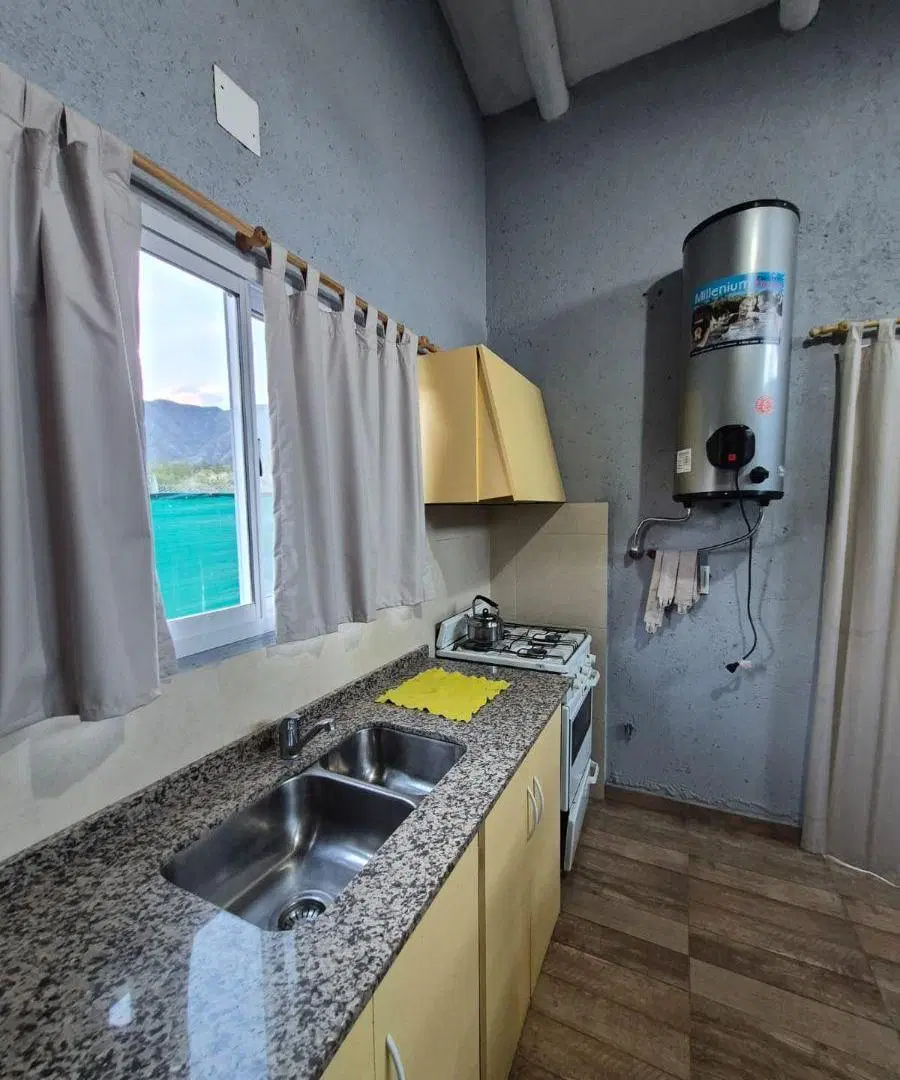 CABAÑAS estilo casa en ALQUILER con vista a la cordillera en Las Compuertas, Luján de Cuyo 2