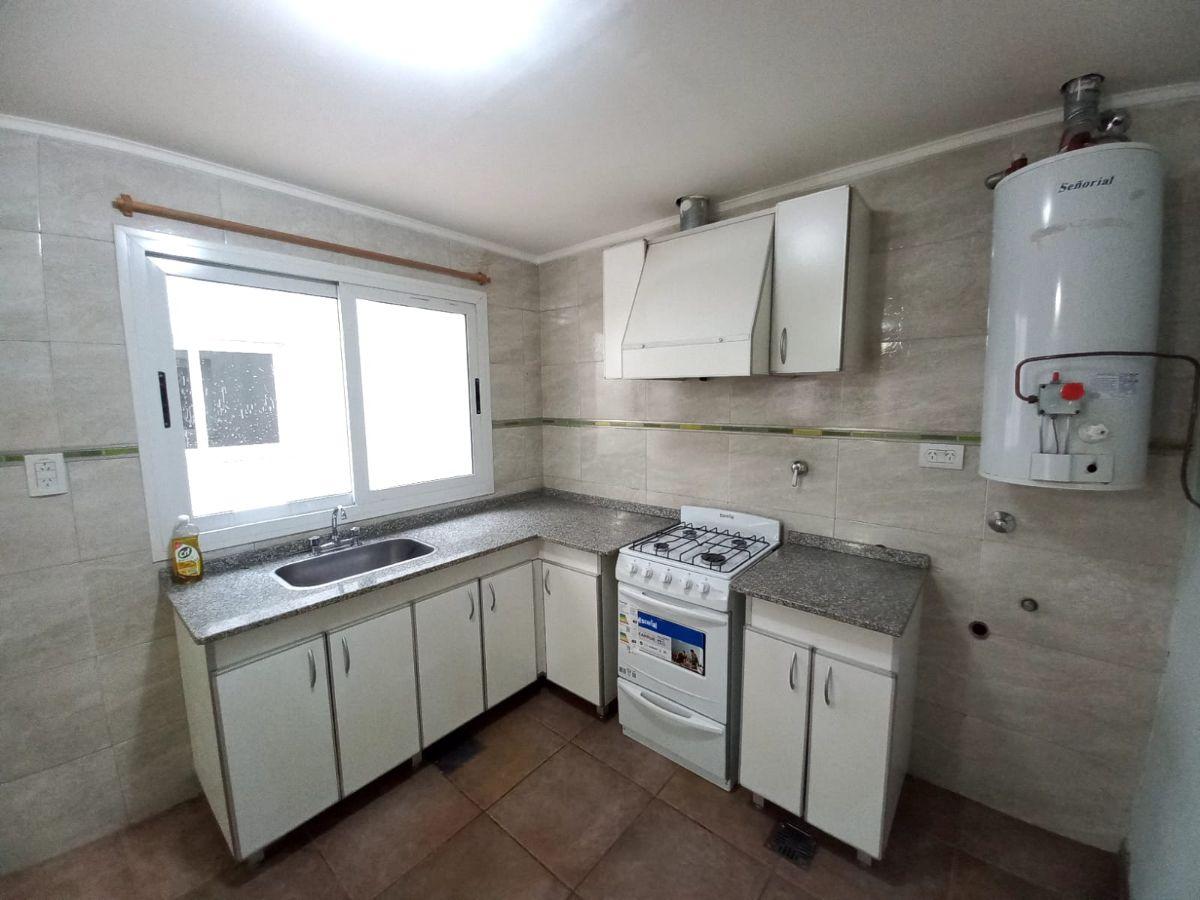 Foto de Departamento en ALQUILER en complejo privado ubicado en centro de Luján, imagen 3