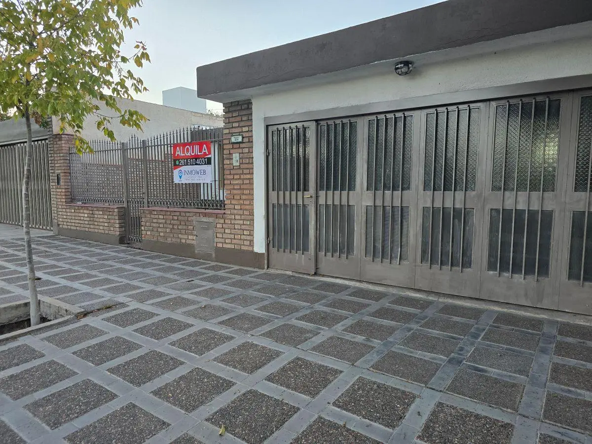 ALQUILER DE CASA EN CARRODILLA LUJAN DE CUYO 2