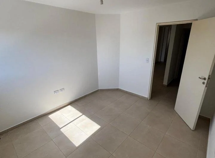 ALBERDI - AV COLON 1046 - UN DORMITORIO 5
