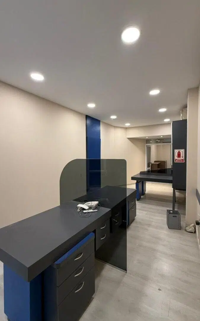 Gran Oportinidad!! -  Local en Venta - Excelente ubicación- Barrio Cofico 4