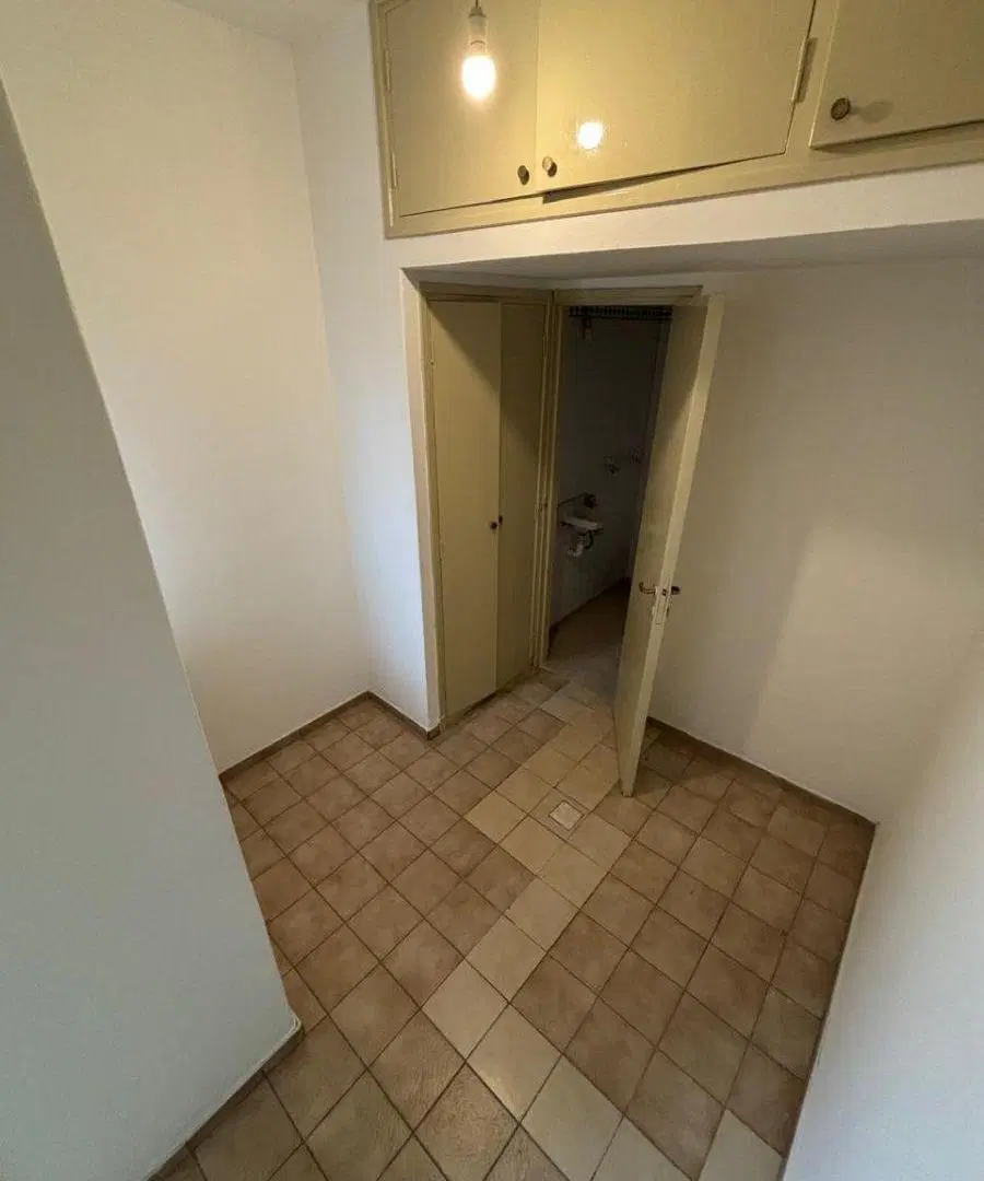 Alquiler en Pleno Centro! Semipiso de 2 Dormitorios, Doble Baño y Lavadero – Av. General Paz 5