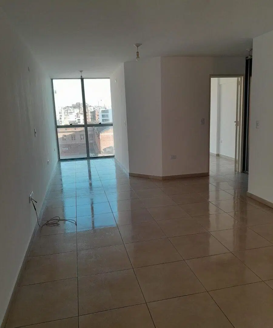 Barrio Alberdi, excelente ubicación . Dpto de 1 dormitorio a metros de Plaza Colon 2