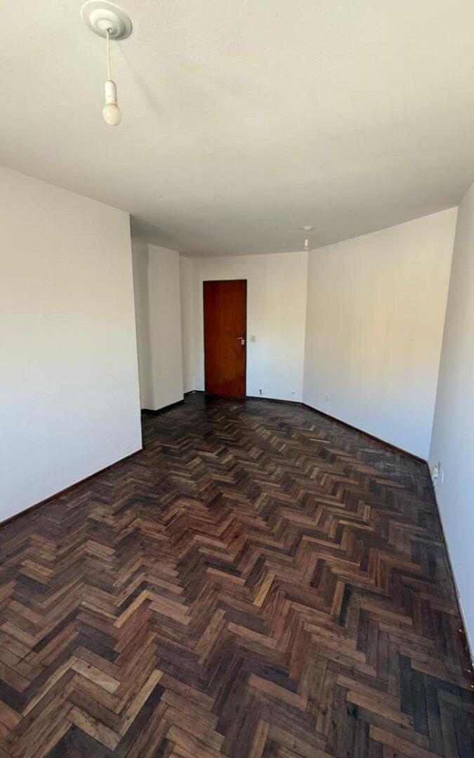 Foto de Departamento 1 dormitorio en pleno Centro - Jujuy y Colón, imagen 4