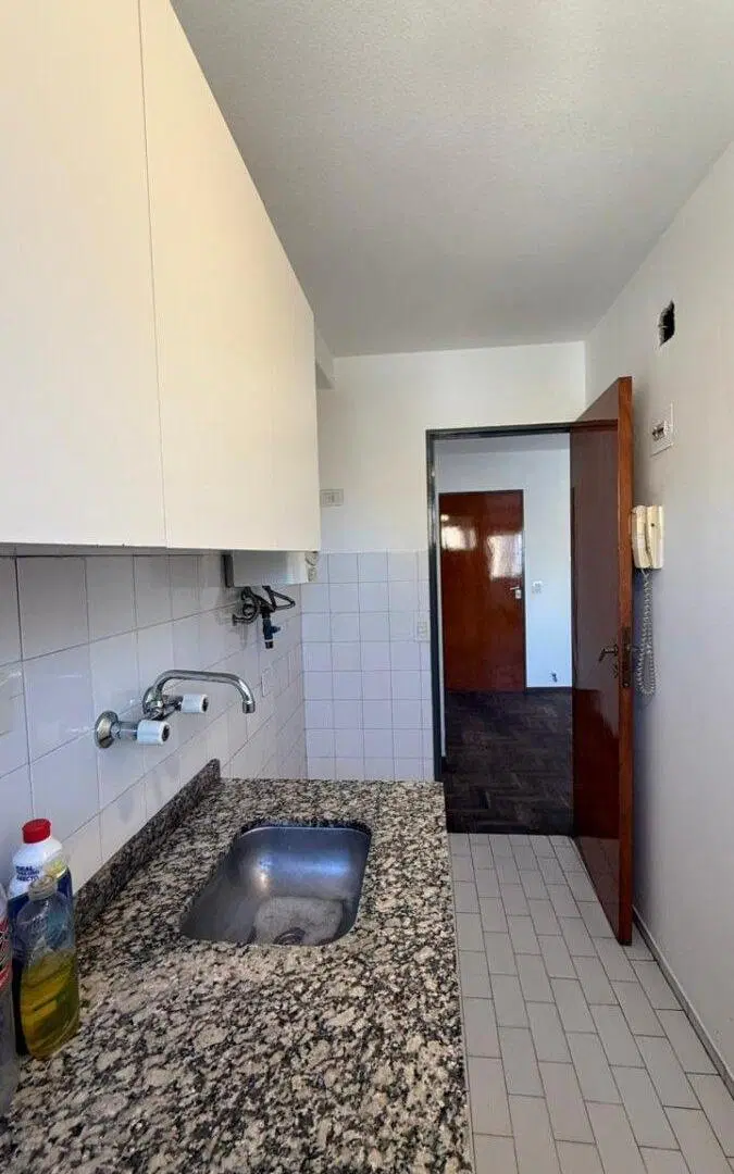 Departamento 1 dormitorio en pleno Centro - Jujuy y Colón 3
