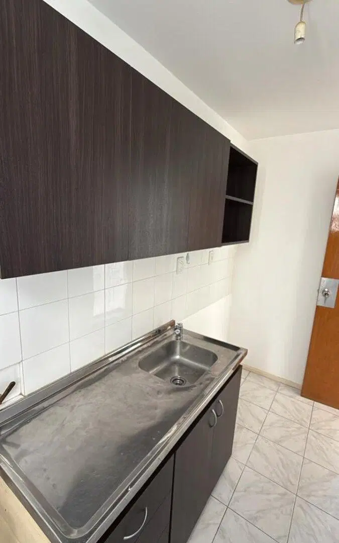 Excelente oportunidad en el centro de la ciudad - Un dormitorio con balcon- 9 de Julio 849 4