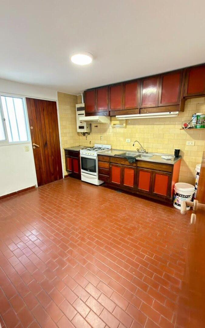 Foto de CASA 3 DORMITORIOS - PELAGIO LUNA 3400 - URCA / BAJO PALERMO, imagen 1