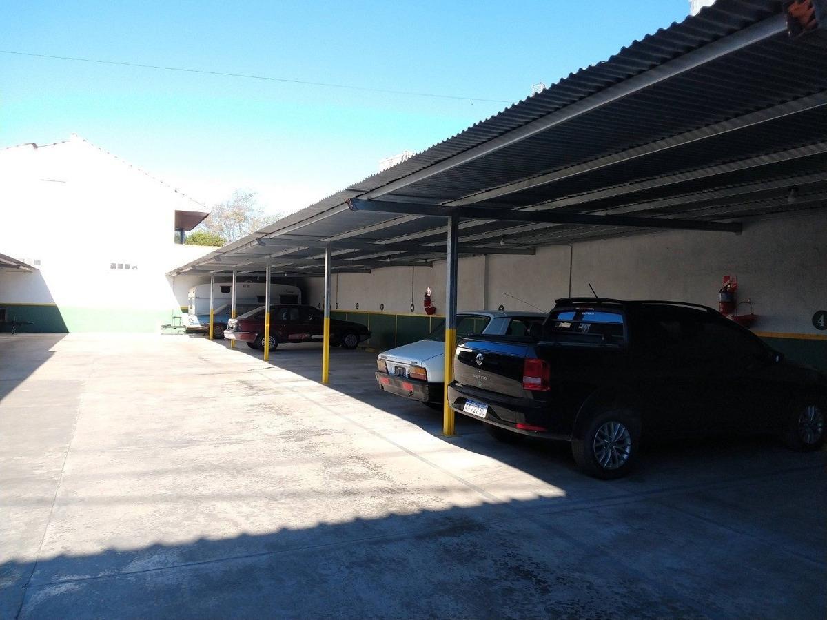 Zona Italia Y Alberti. Venta Cocheras Con Excelente Renta.