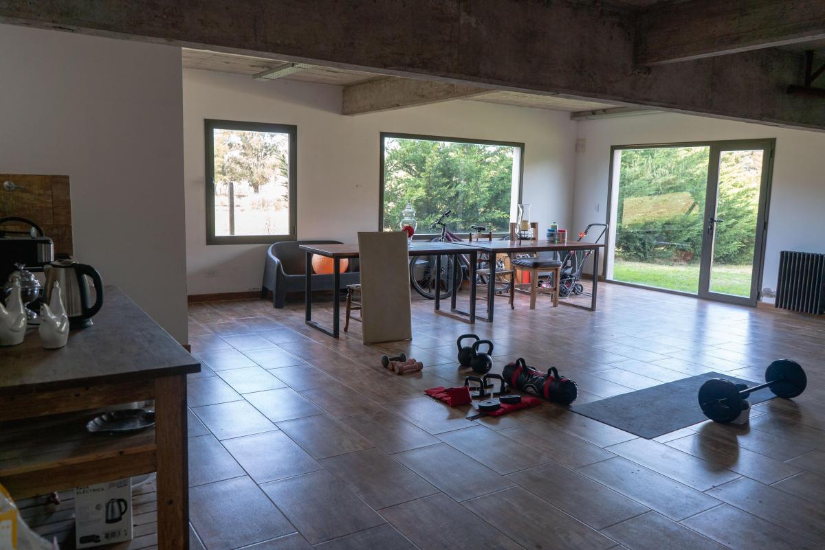 Venta. Importante Residencia en Barrio Barracas de San Benito 1
