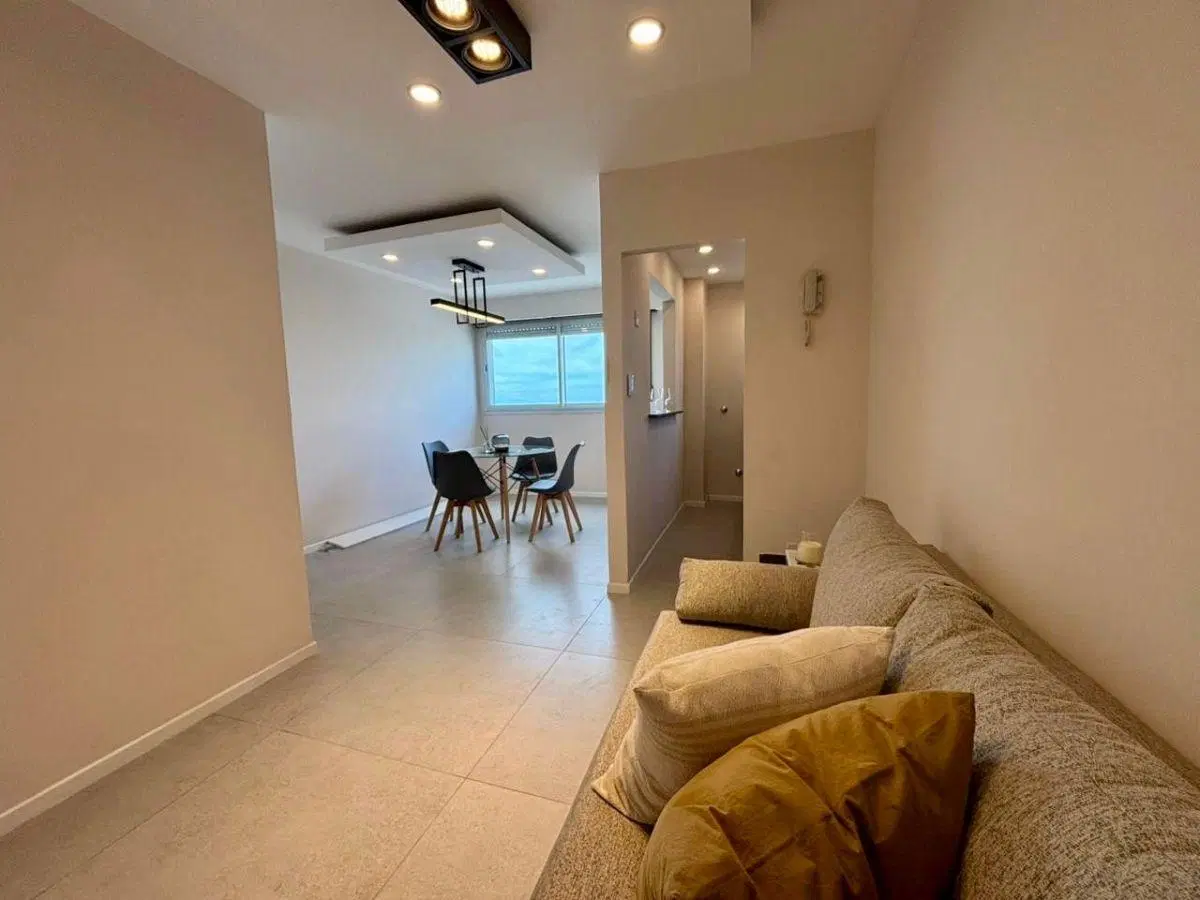 Venta Departamento 1 ambiente Desplazado. Vista Plena al Mar 4