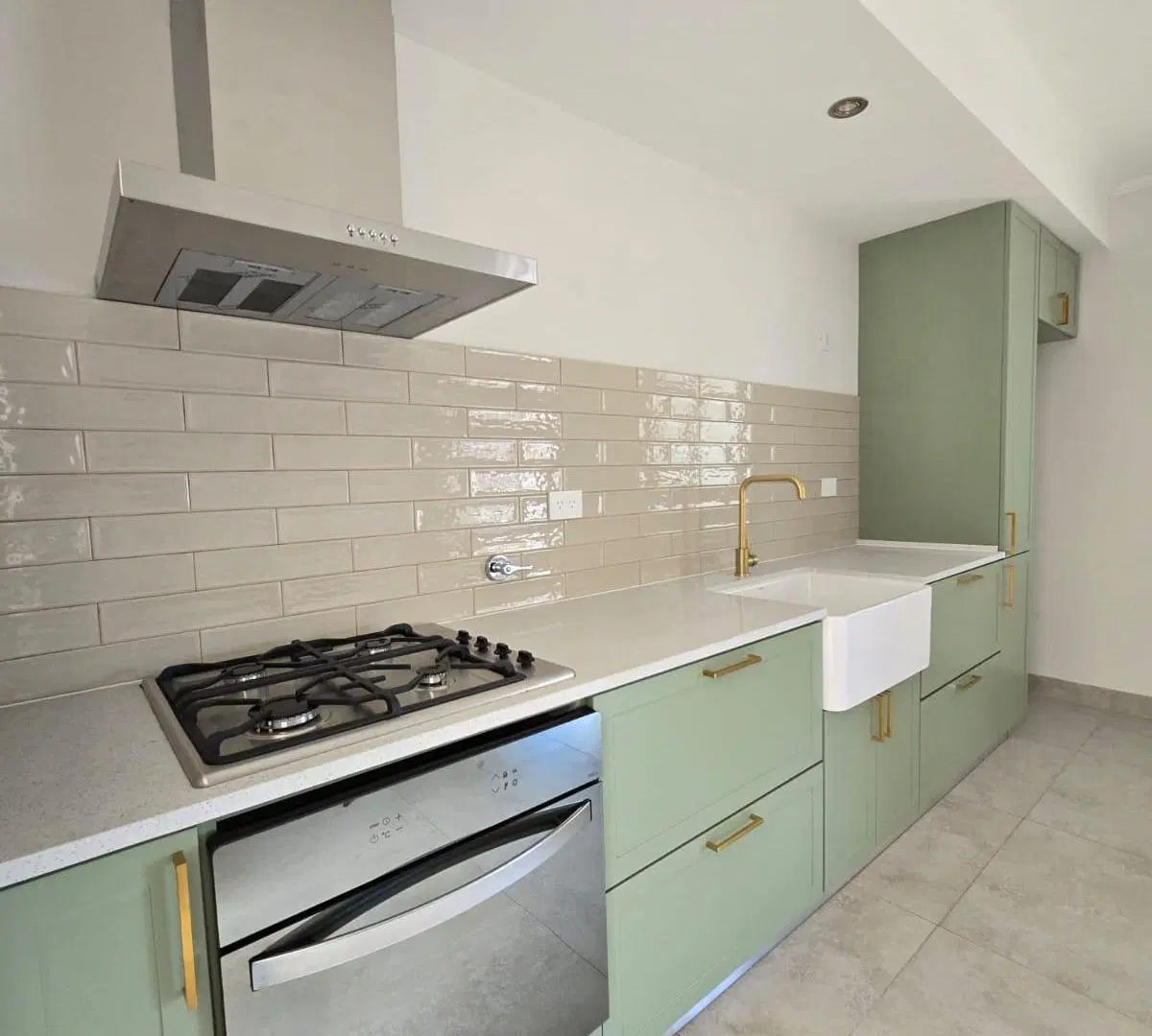 Chalet en Venta con Parque y garage Quincho. Barrio San Jose 3
