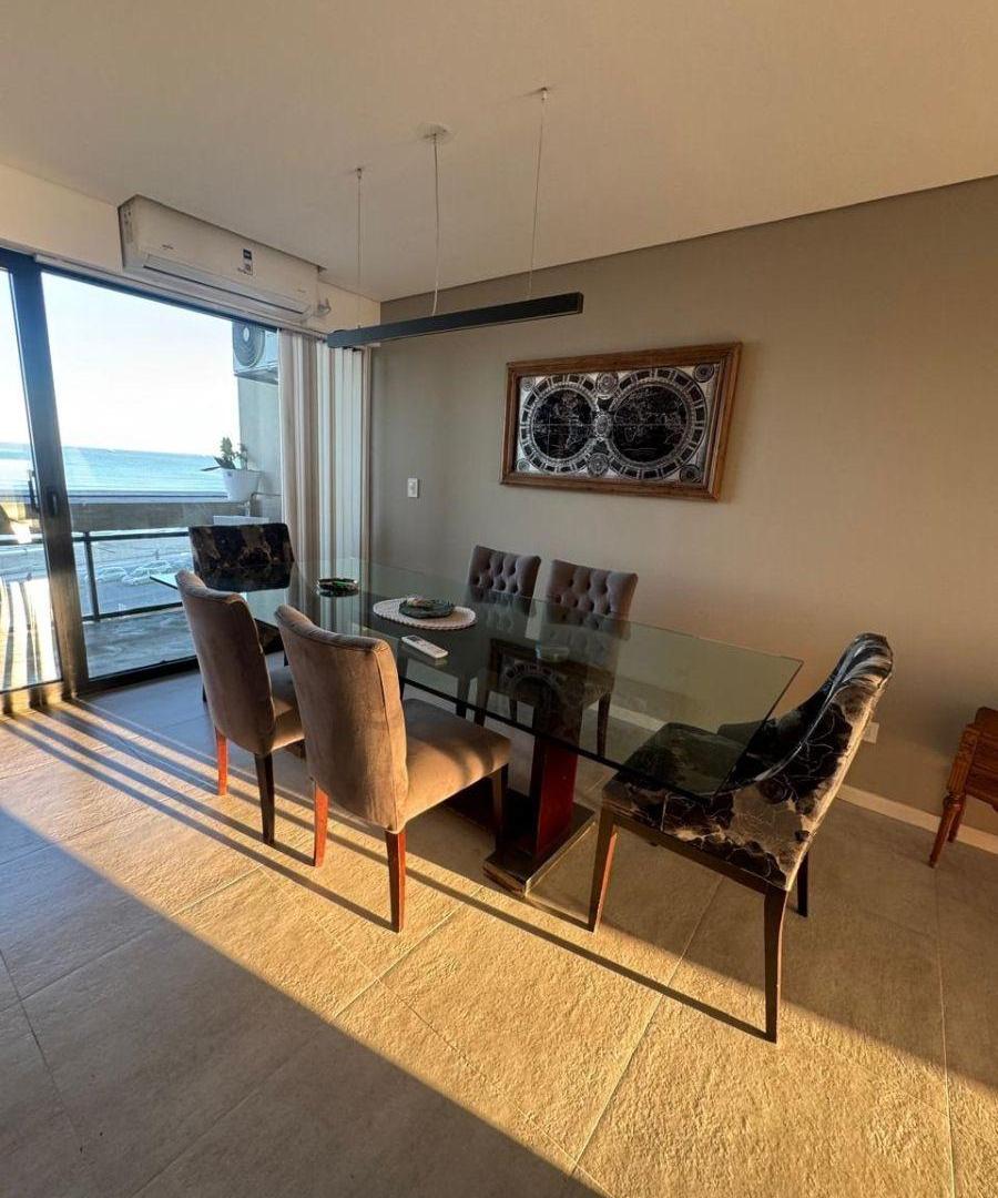 Foto de Venta Departamento 3 ambientes con Cochera. Plena Vista al Mar, imagen 2