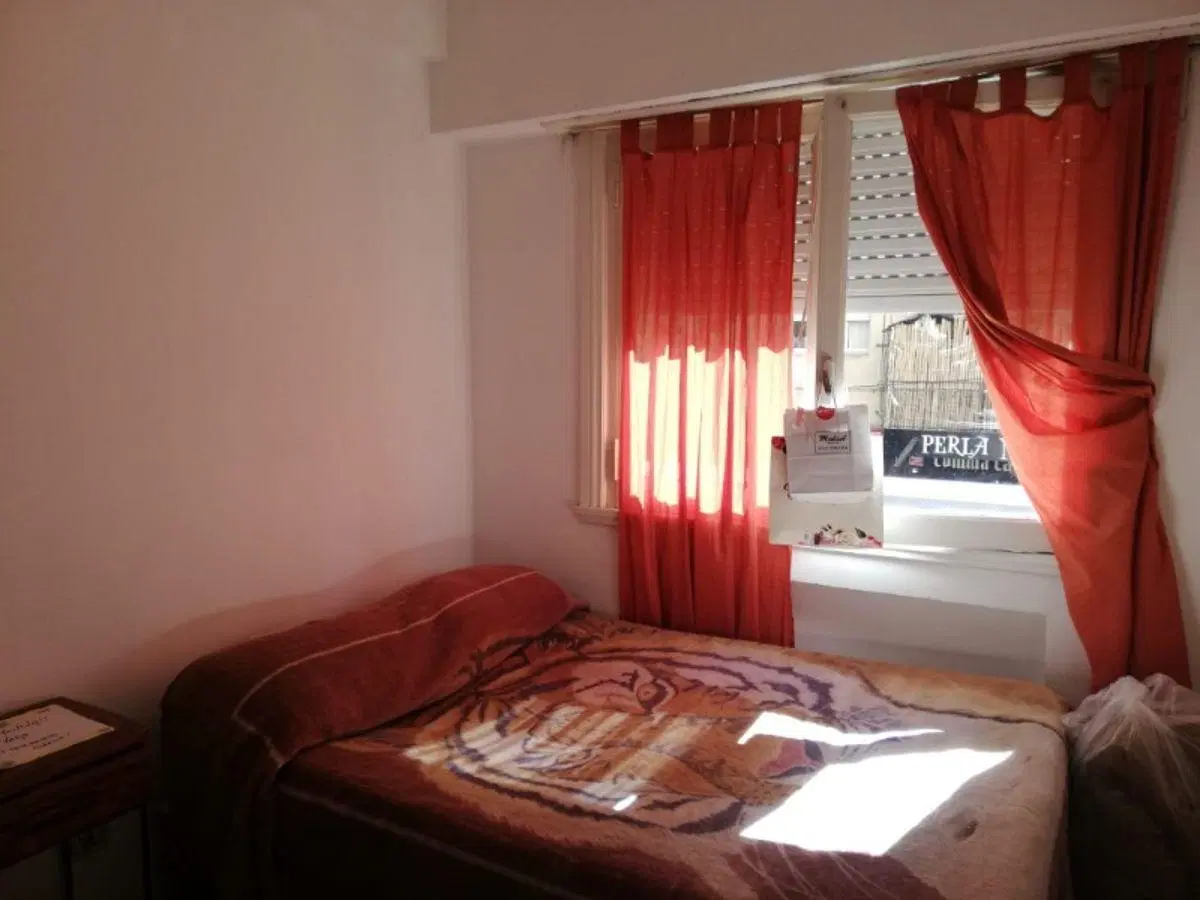 Venta Departamento 3 ambientes con Dependencia. Zona Centro 4