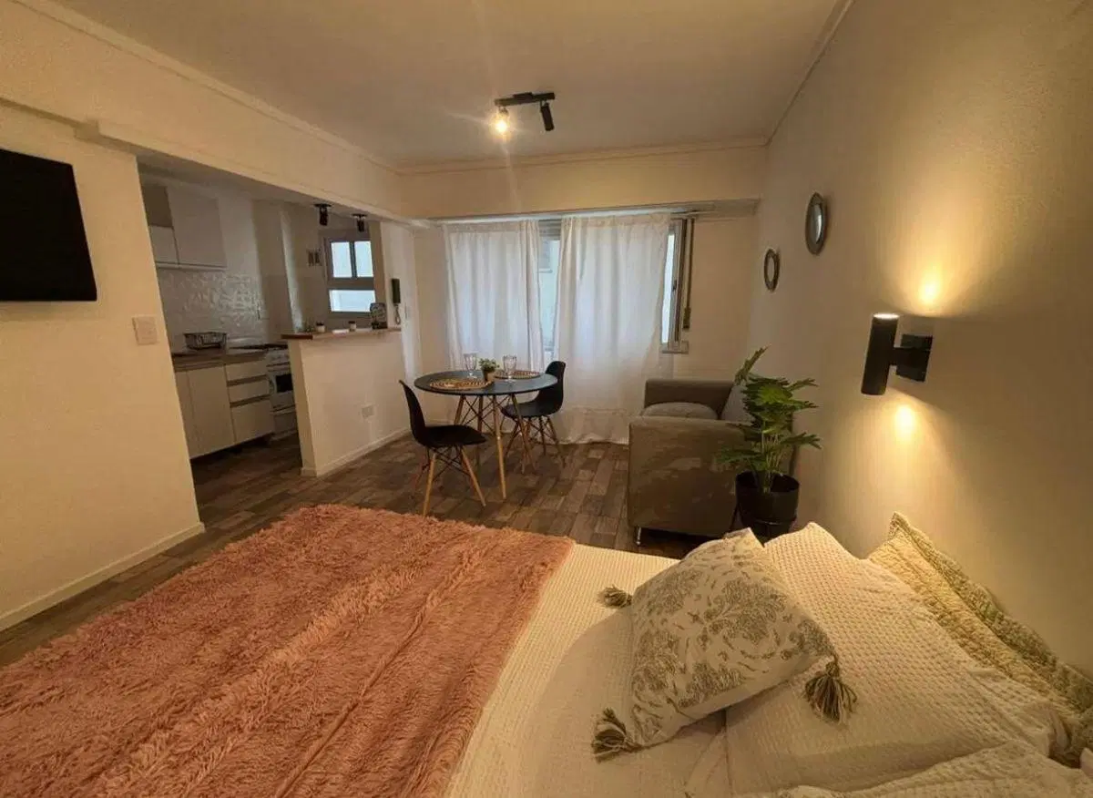 Venta departamento 1 ambiente Reciclado. Zona Güemes 4