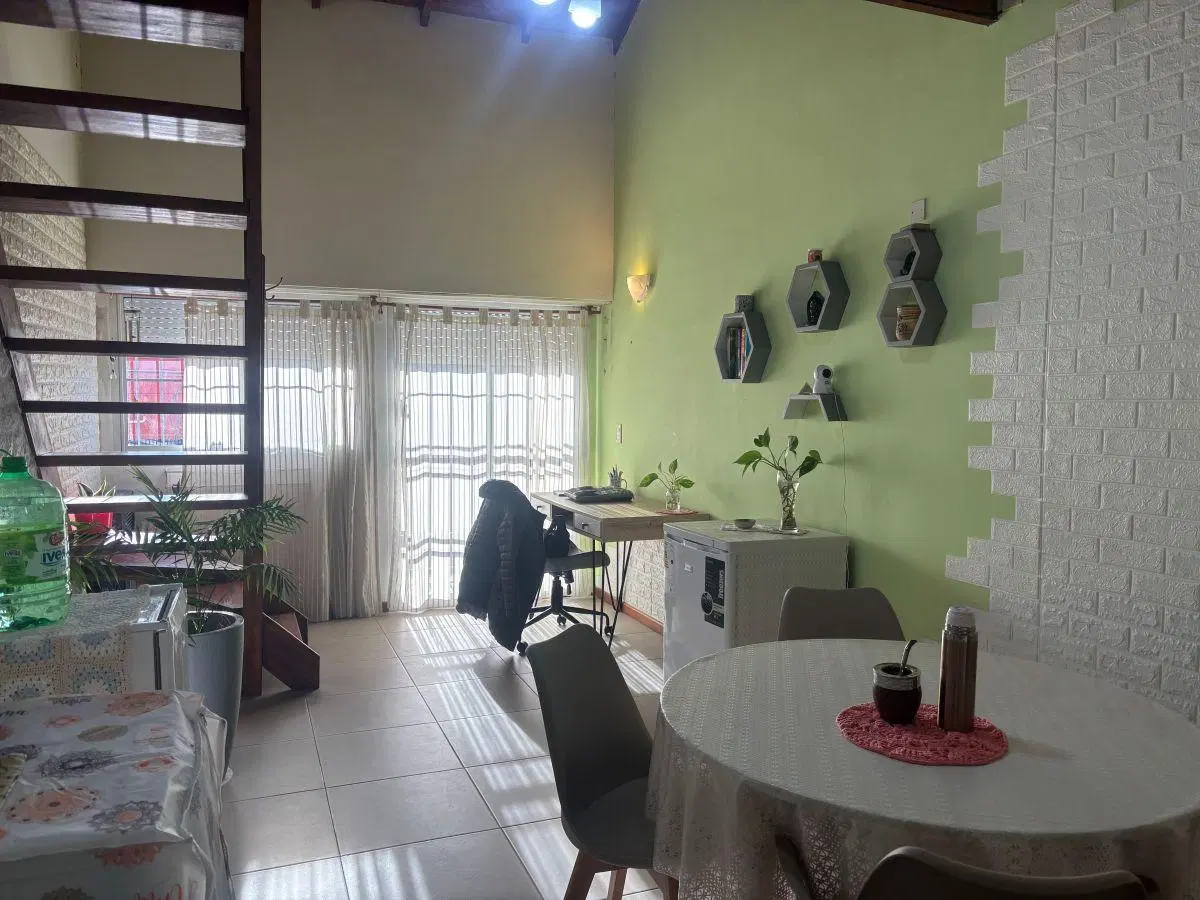 Venta PH 2 ambientes y Medio. Balcón al frente. San Cayetano 3
