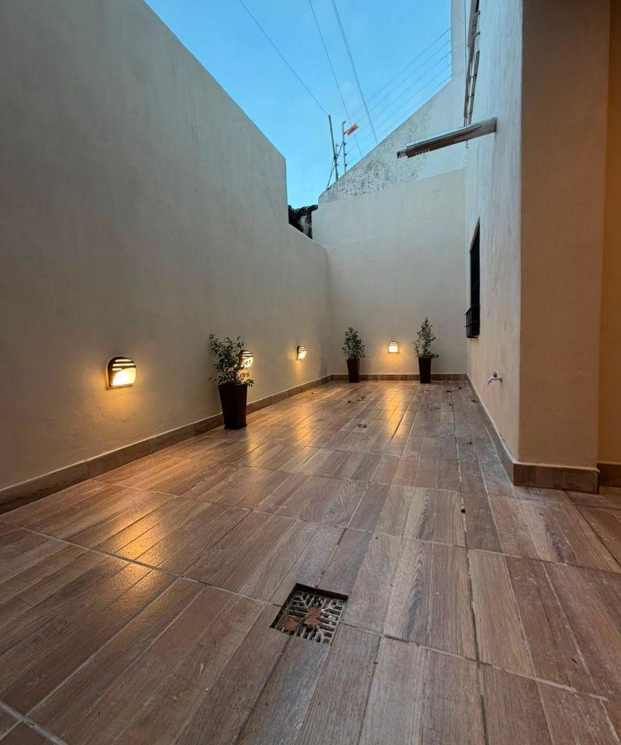 Foto de Venta PH 3 ambientes con Patio y Parrilla. Barrio Chauvin, imagen 2