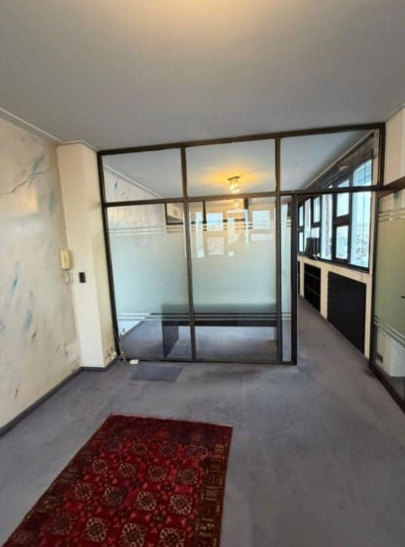 Foto de Venta Oficina con privado en zona Centro, imagen 1