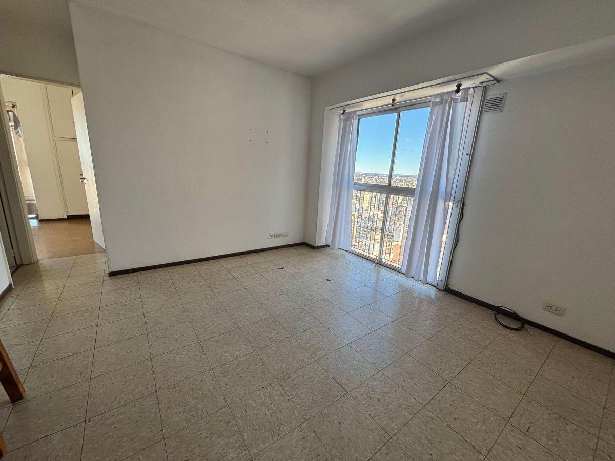Foto de Venta Departamento 3 ambientes Vista Panorámica. Zona Centro, imagen 2