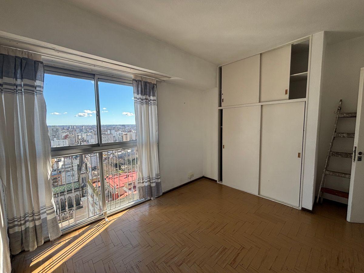 Foto de Venta Departamento 3 ambientes Vista Panorámica. Zona Centro, imagen 4