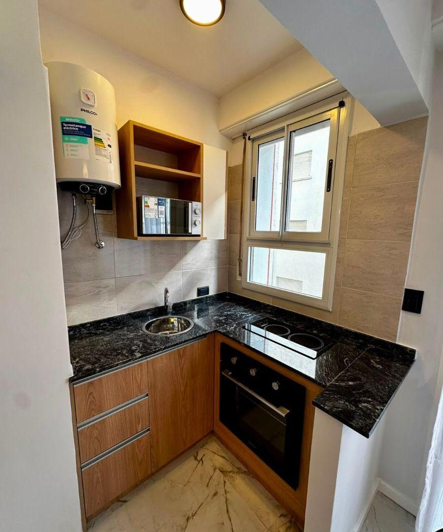 Foto de Venta Departamento 1 ambiente con Vista Lateral al Mar. Zona El Torreón, imagen 3