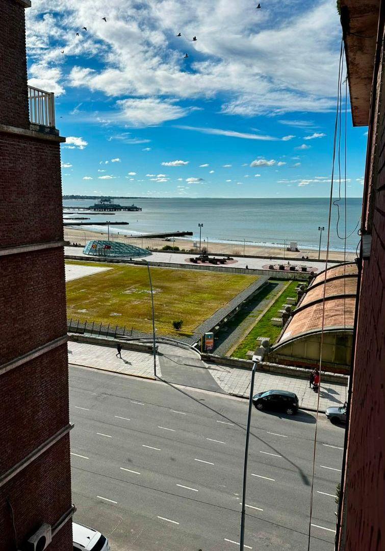 Foto de Venta Departamento 1 ambiente con Vista Lateral al Mar. Zona El Torreón, imagen 4