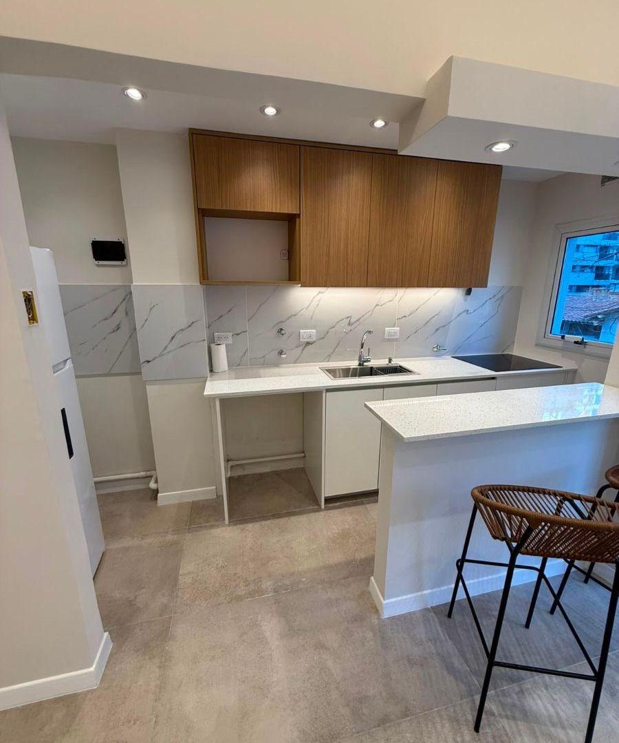 Foto de Venta Departamento 2 ambientes con Balcón. Zona Plaza Colón, imagen 4