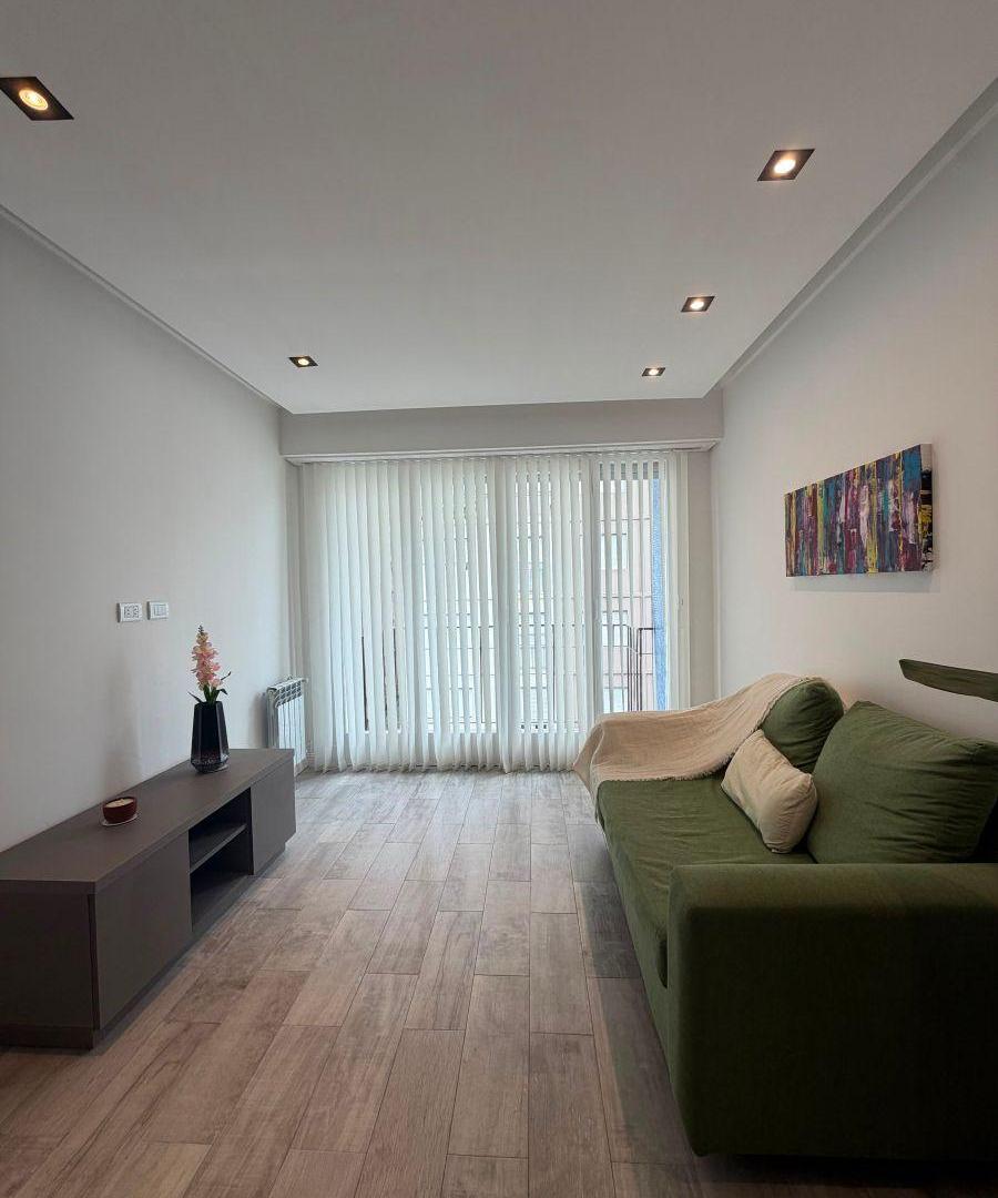 Foto de Venta Departamento 2 ambientes con Dependencia. Plaza Colón, imagen 3