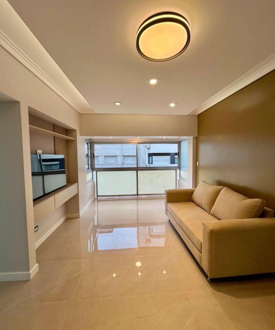 Foto de Venta Departamento 2 ambientes al Frente. Zona Centro, imagen 4