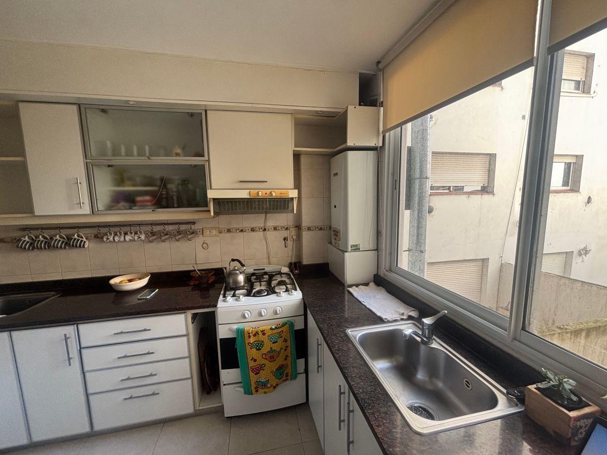 Foto de Venta Departamento 3 ambientes con Cochera. La Perla, imagen 5