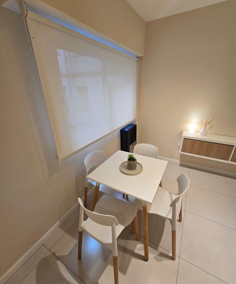 Foto de Venta Departamento 3 ambientes Renovado. Zona Centro, imagen 2