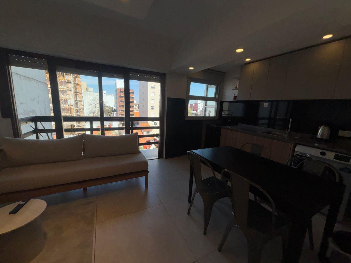 Foto de Venta Departamento 1 ambiente Amplio, Balcón . Zona Plaza Mitre, imagen 2