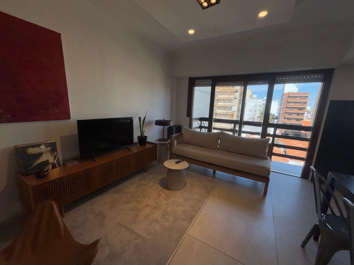 Foto de Venta Departamento 1 ambiente Amplio, Balcón . Zona Plaza Mitre, imagen 4