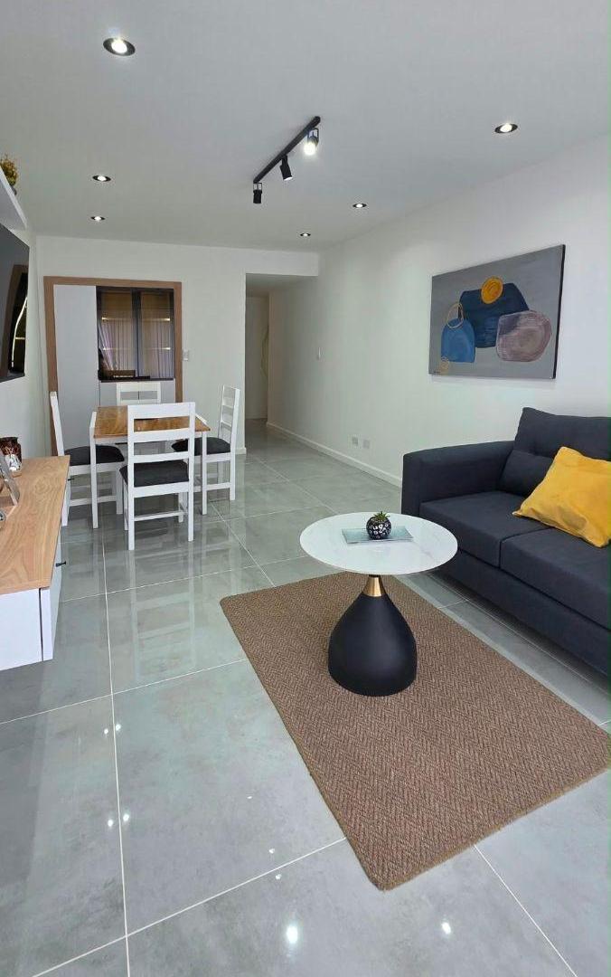 Foto de Venta Departamento 2 ambientes con Dependencia y Balcón. Zona Plaza, imagen 1