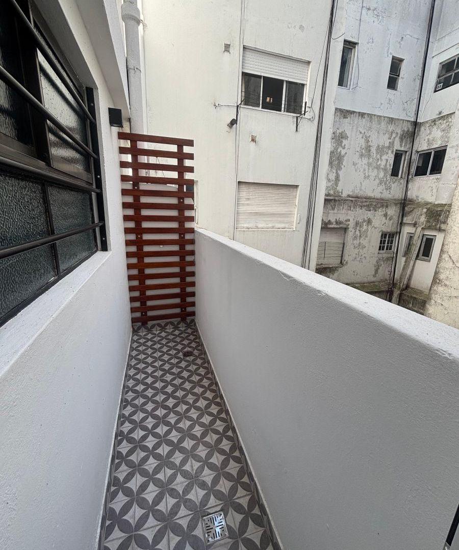Foto de Venta Departamento 1 ambiente con Balcón en Plaza Colón, imagen 3