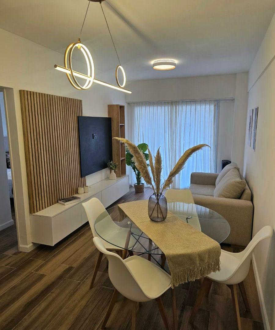 Foto de Venta Departamento 3 ambientes con Balcón a la Calle. Zona Chauvin /, imagen 1