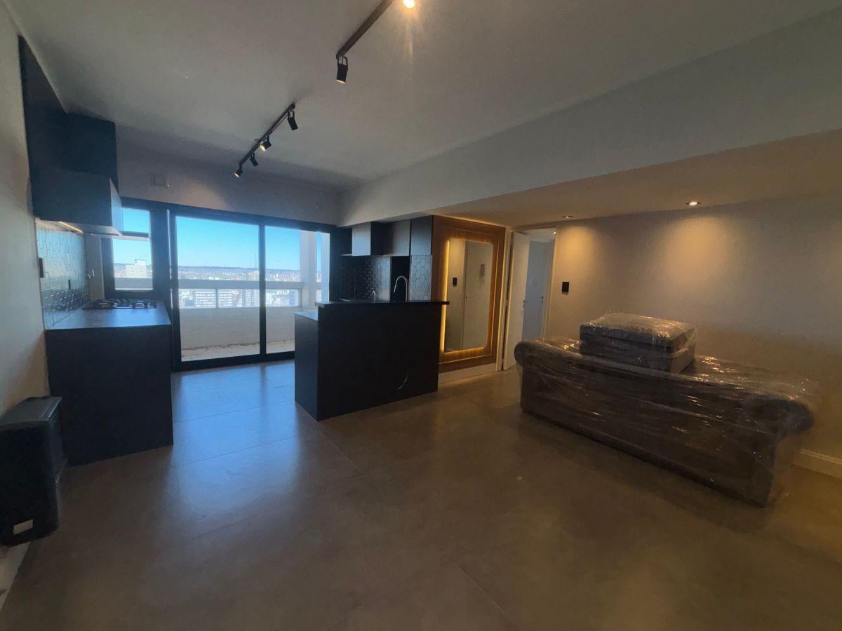 Foto de Venta Departamento 3 ambientes Balcón y Vista Panorámica. Zona Centro, imagen 3
