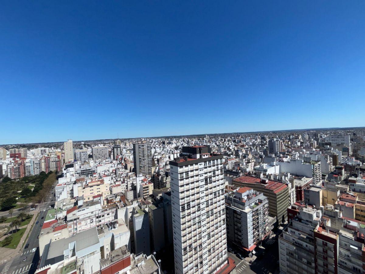 Foto de Venta Departamento 3 ambientes Balcón y Vista Panorámica. Zona Centro, imagen 1